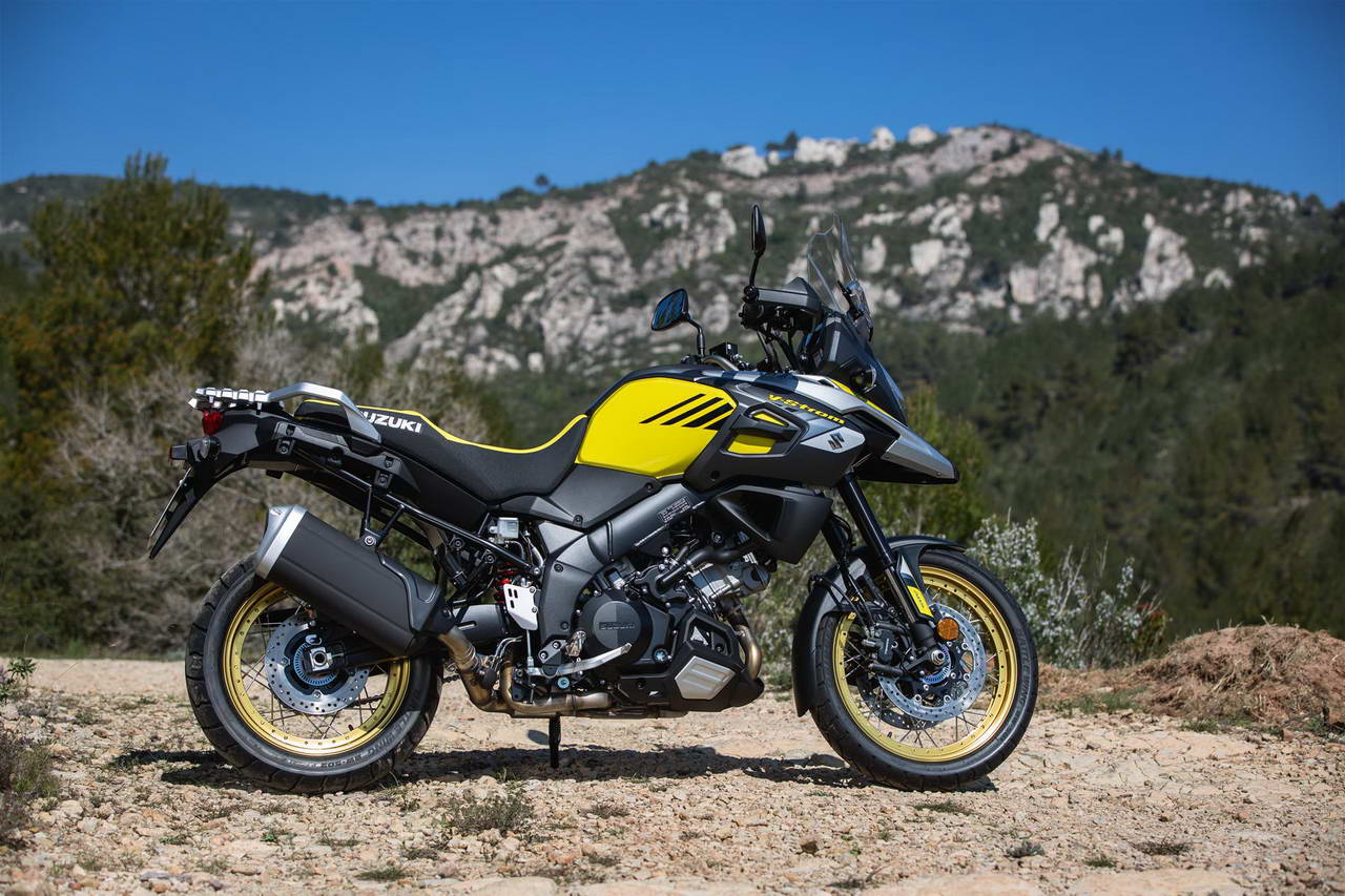 Suzuki V Strom 1000 ABS XT 2017 PROVA La Factotum GPone