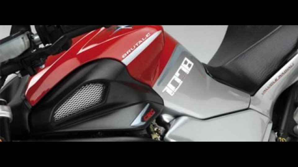 Moto - News: MV Agusta Brutale 2008