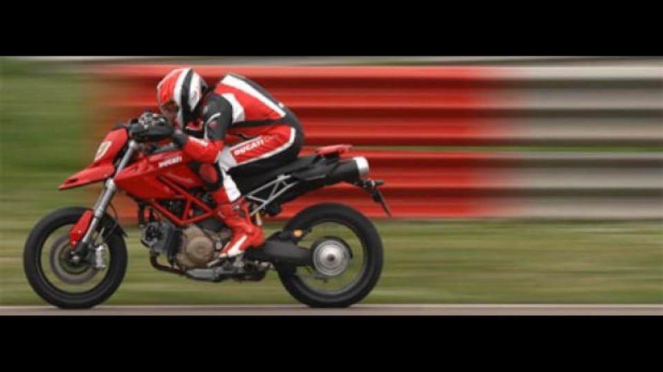 Moto - News: Ducati Hypermotard 2009