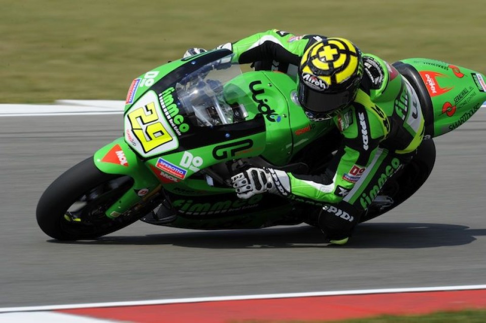 Moto - News: IannONE stravince ad Assen