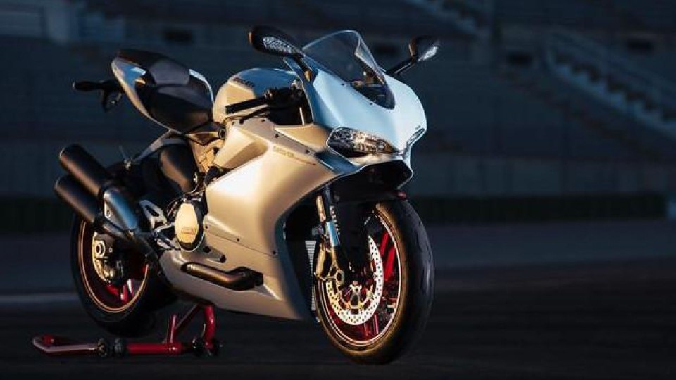 Moto - News: Ducati: fatturato record nel 2015