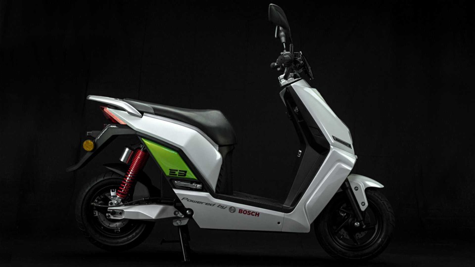 Moto - News: Lifan E3, il nuovo scooter elettrico pratico ed economico