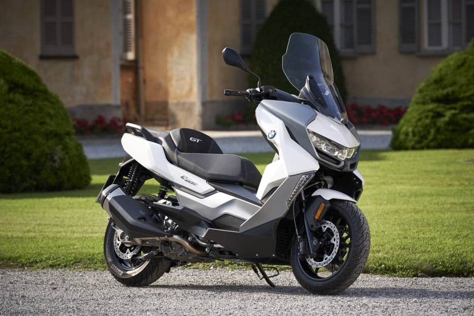 Moto - News: BMW Motorrad Italia lancia una forma di vendita tutta on line 