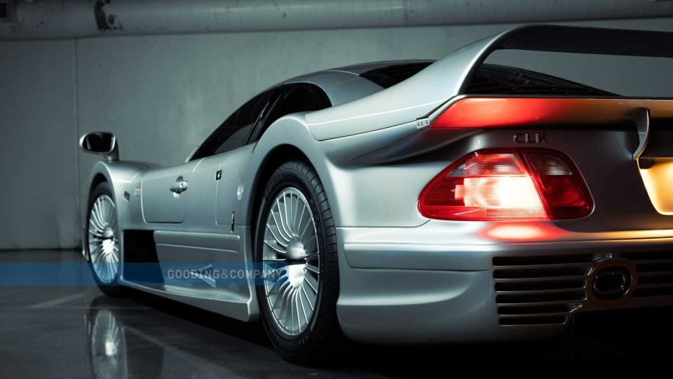 Auto - News: Mercedes-Benz CLK GTR: all'asta una delle auto più rare