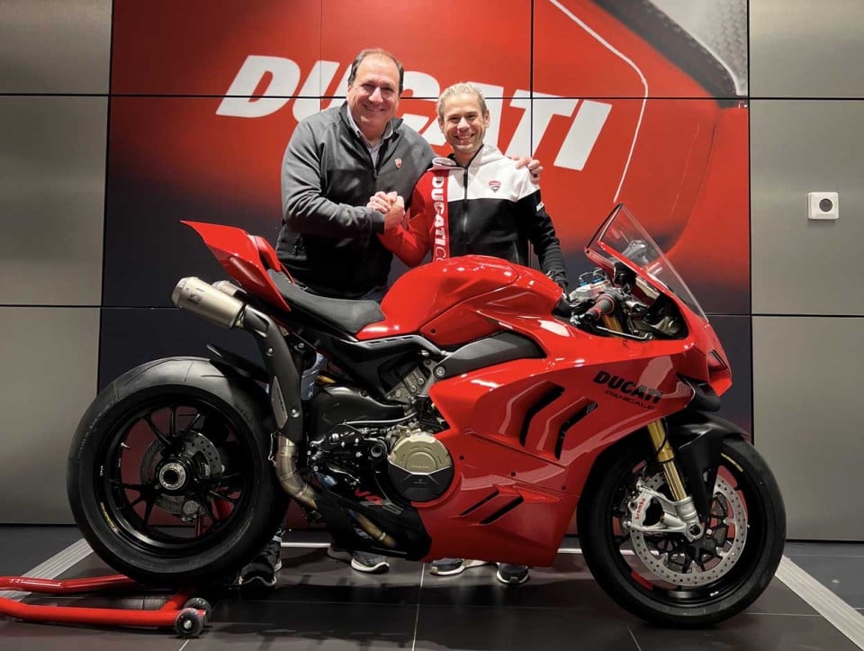 SBK: Ducati Madrid gives to Bautista a Panigale V4 S with Racing Kit