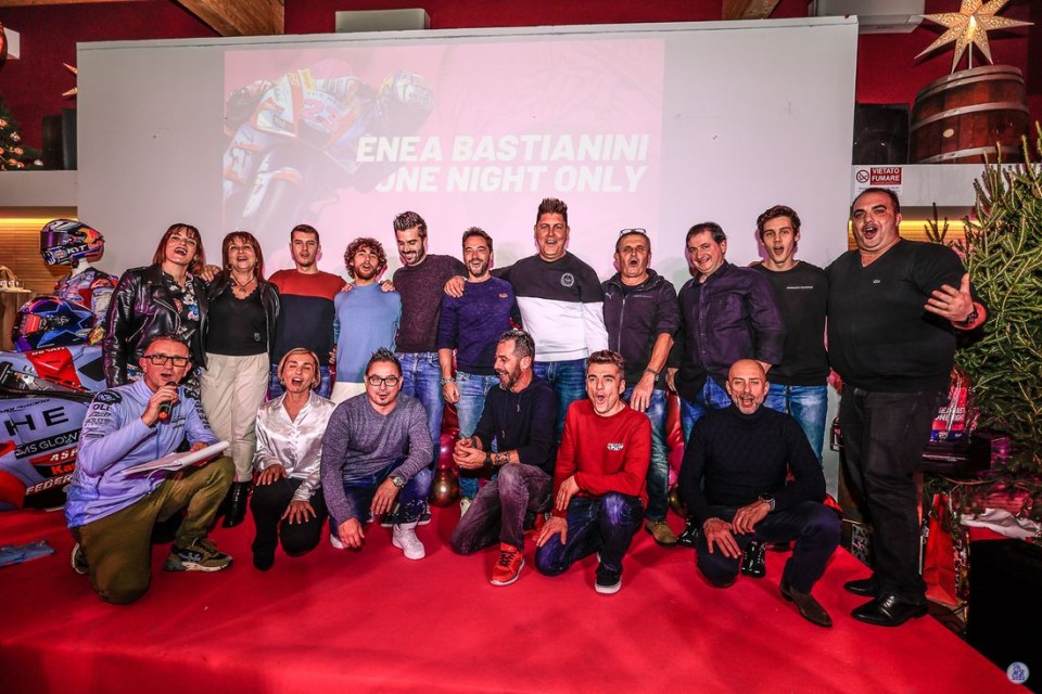 MotoGP: L'ultima notte di Bastianini e il team Gresini: una festa per salutarsi