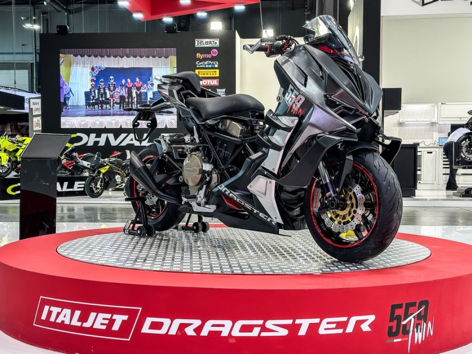 EICMA: Italjet Dragster 559 Twin: a EICMA 2023, lo scooter che osa