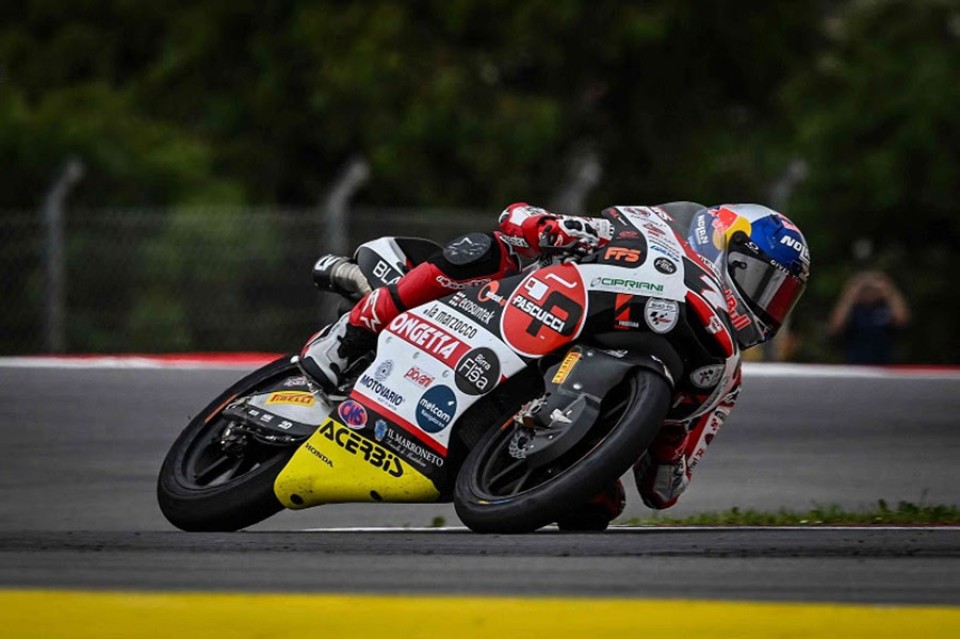 Moto3: Simoncelli: 