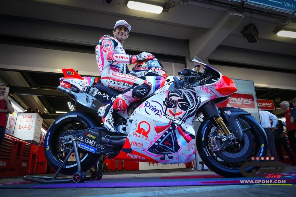 MotoGP: Prima Pramac Ducati reveal special edition colours