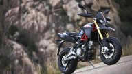 Moto - News: Aprilia Dorsoduro Factory: fino al 31 marzo con scarico Arrow