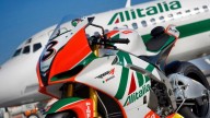 Moto - News: Aprilia RSV4 SBK Replica