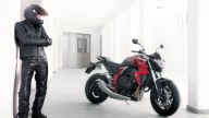 Moto - News: Una Honda CB 1000 R in palio per il film "Robin Hood"