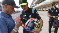 MotoGP: Schwantz e Rossi si fondono in un casco: il regalo speciale di Kevin