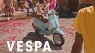 Moto - Scooter: Vespa Primavera Vibe: lo scooter si veste di colore
