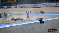 MotoGP: LA FOTOSEQUENZA COMPLETA 57 FOTO: l'ammucchiata nella Sprint race di Jerez