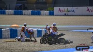 MotoGP: LA FOTOSEQUENZA COMPLETA 57 FOTO: l'ammucchiata nella Sprint race di Jerez