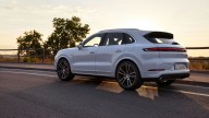 Auto - News: Porsche Cayenne 2024: svelata la Turbo E-Hybrid