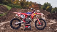 Moto - News: GASGAS MC 250F e MC 450F Factory Edition 2024: le cross professionali