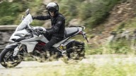 Moto - News: Caberg Levo X Carbon: il modulare si fa pregiato