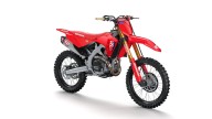 Moto - News: Honda CRF250/450R 2025: importanti sviluppi per le cross giapponesi