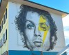 MotoGP: Valentino Rossi like David Bowie: a 'rock' mural in Tavullia